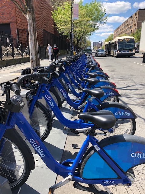 A photo of the Citi Bike station in front of Lincoln Hospital